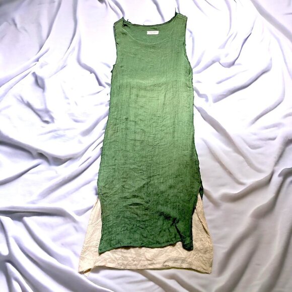 Other Dresses & Skirts - Vintage crepe green layered midi dress